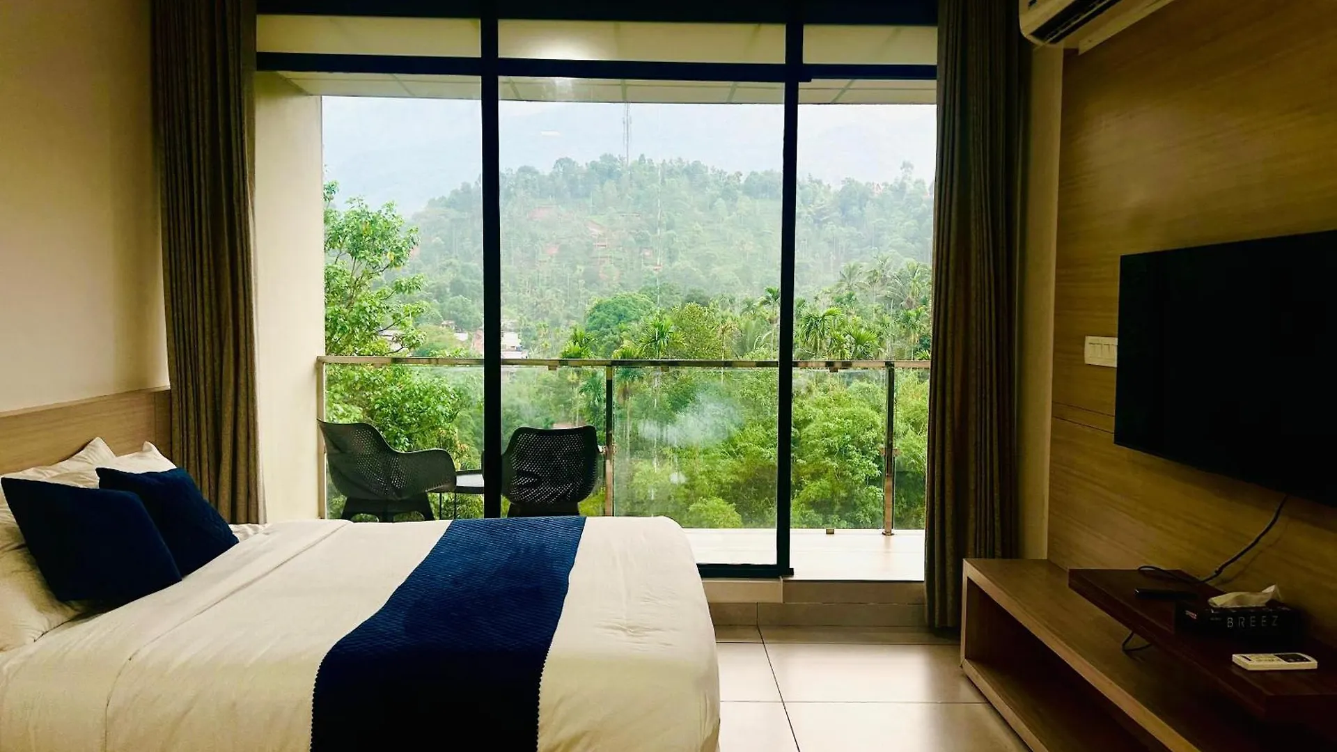 Mountview By Farstay Wayanad